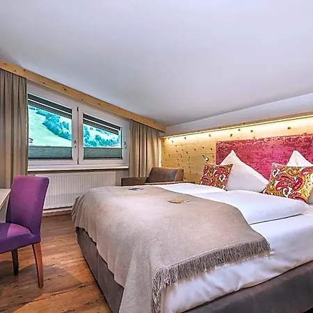 Talblick Hotel 2*