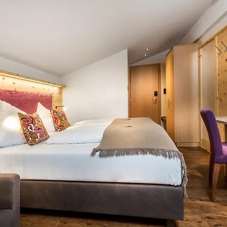 Talblick 2* ザールバッハ・ヒンターグレム